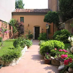 Il Giardino Fiorito Bed & Breakfast Ferrara